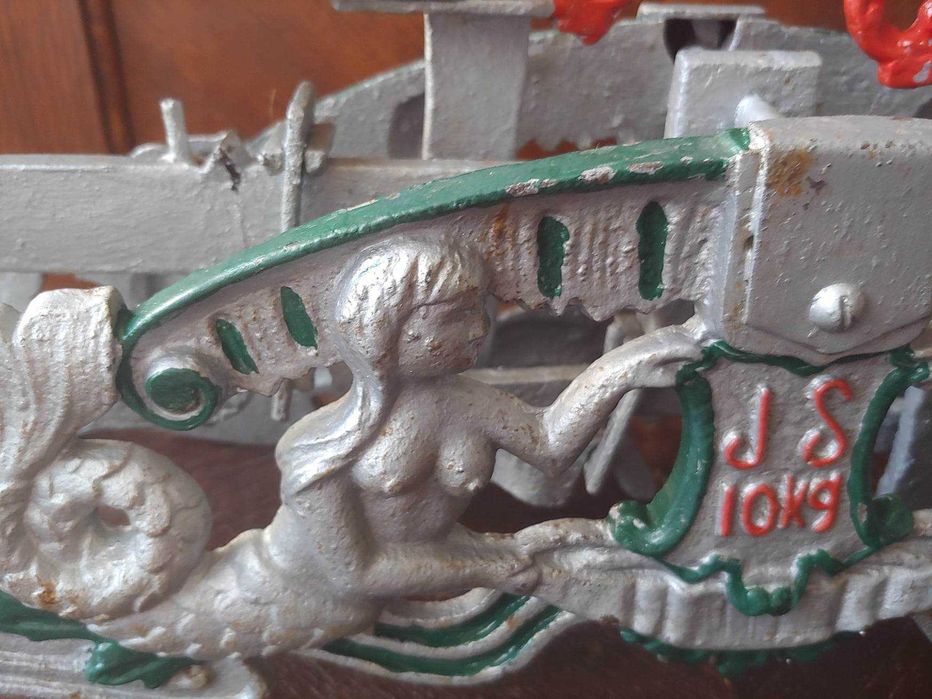 Stara waga szalkowa 10 kg z lat 20-30 XX wieku unikat pięknie zdobiona