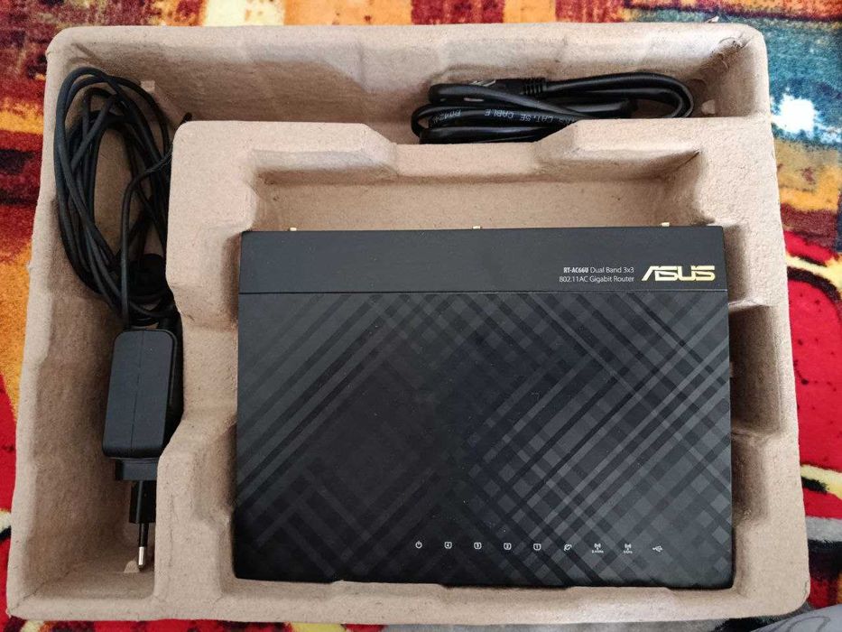 Продам роутер Asus RT-AC66U, Dual-Band Wі-Fі AC1750 Gigabit Router