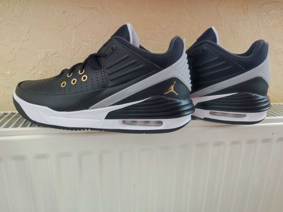 ОРИГІНАЛ100%!Кросівки Nike Air Jordan Max Aura 5 DZ4353-017