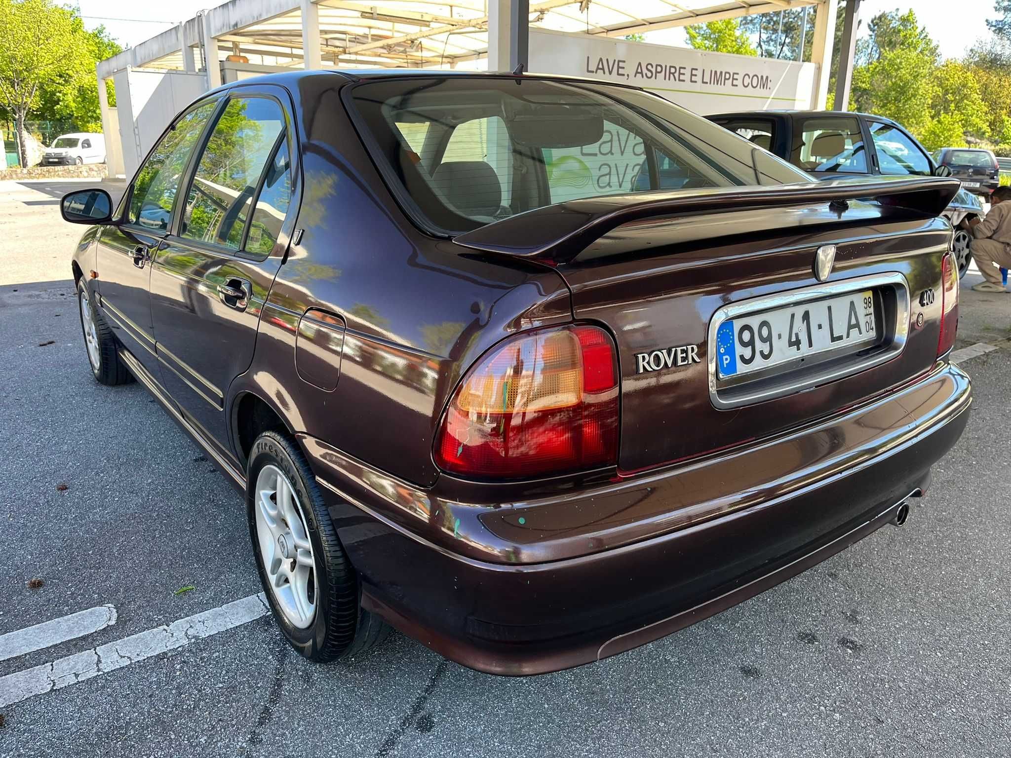 Rover 400 com 50 mil km rodados.