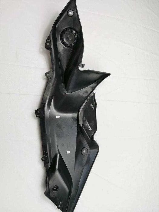 Owiewka wypełnienie lewe BMW R 1200 RS R 1250 RS emblemat oryginał K54