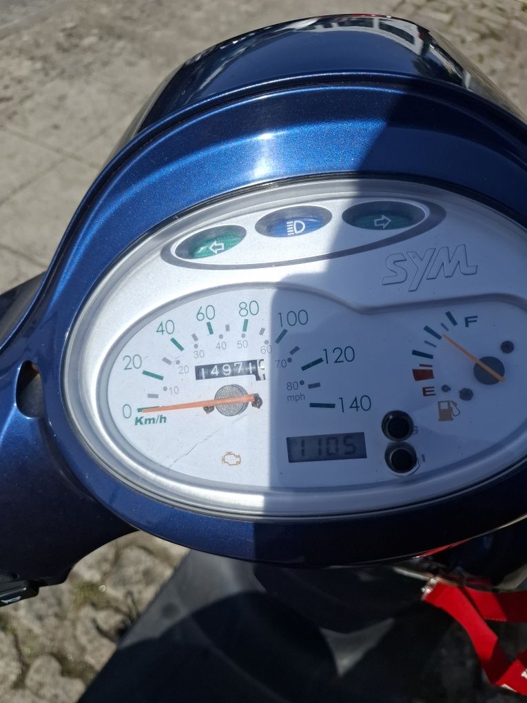 Vende-se Scooter sym findlle 3