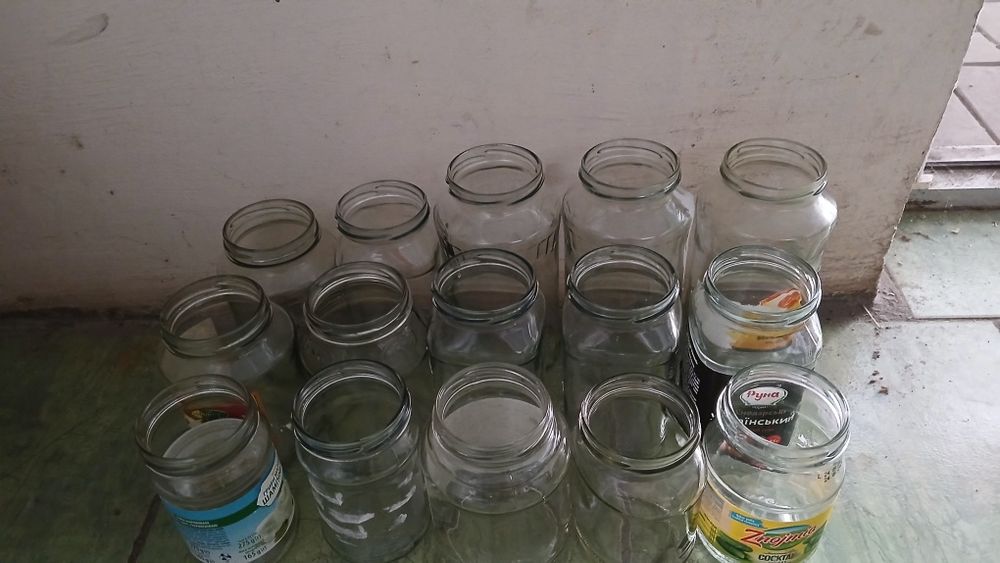 Продам баночки б/у 720-440-320 мл