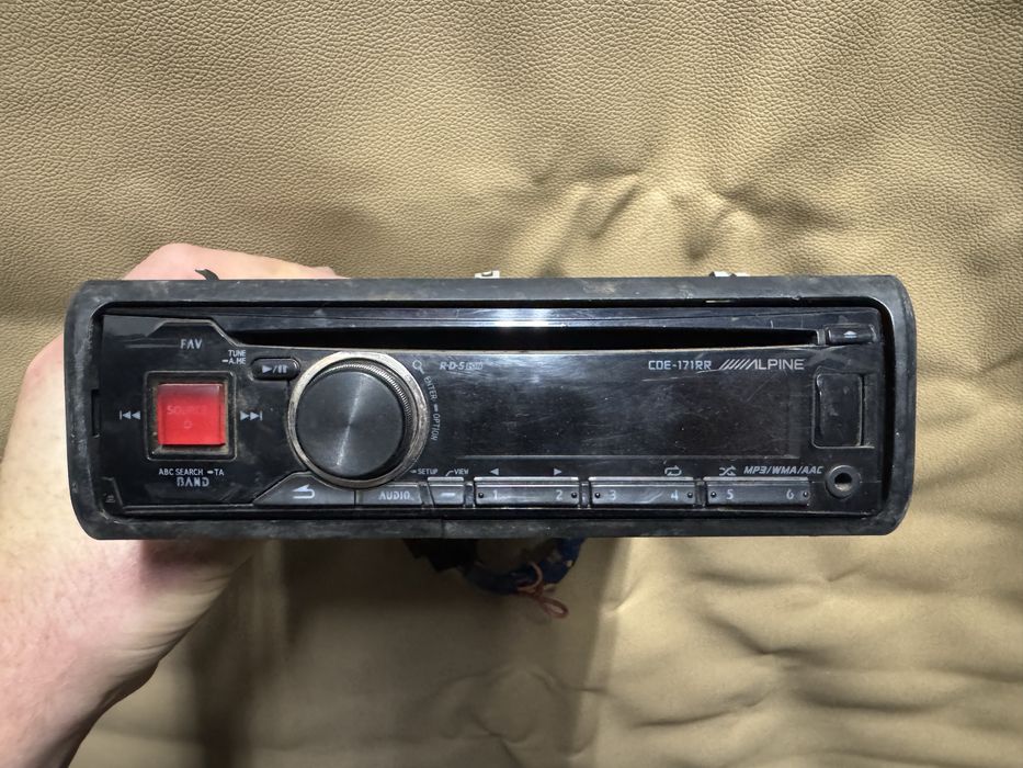 Автомагнітоли JVC, Pioneer, Alpine
