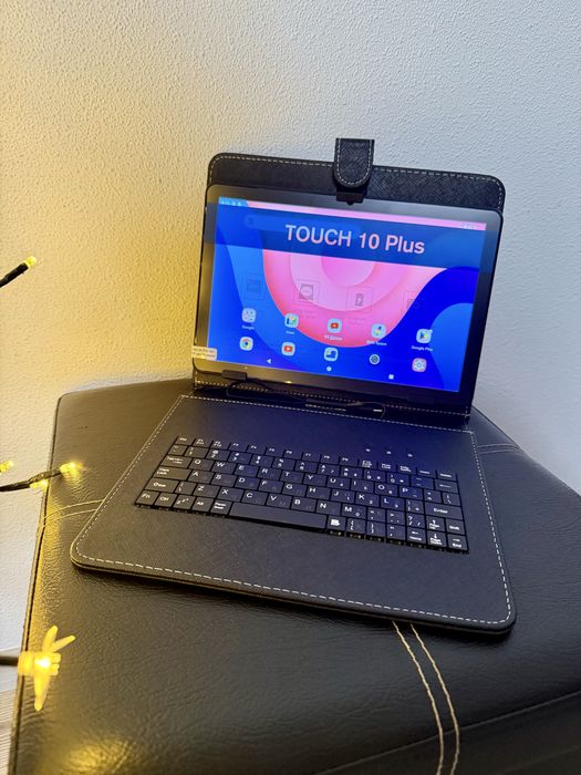 Чохол клавіатура для планшета 10 дюймів / шкіряний чохол книжка