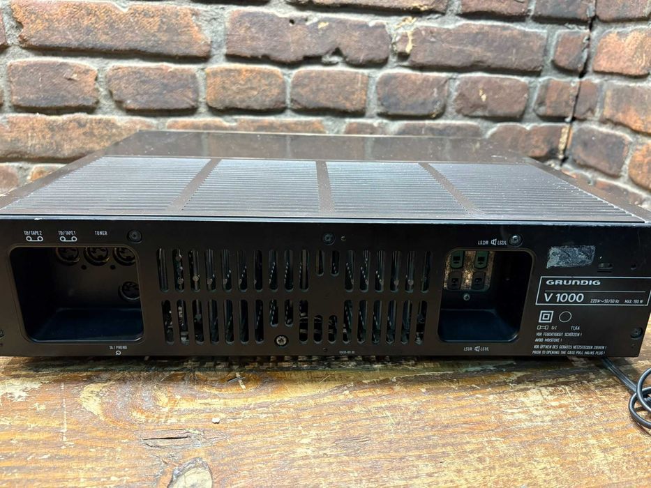 Wzmacniacz Grundig V 1000