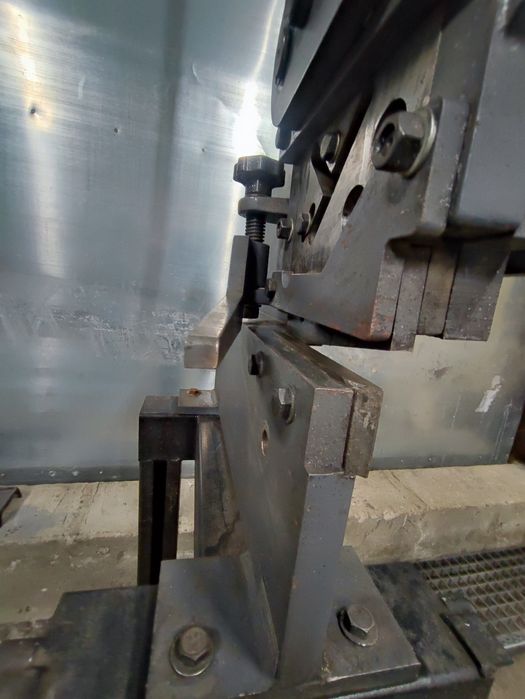 Nozyce gilotynowe, gilotyna Cormak