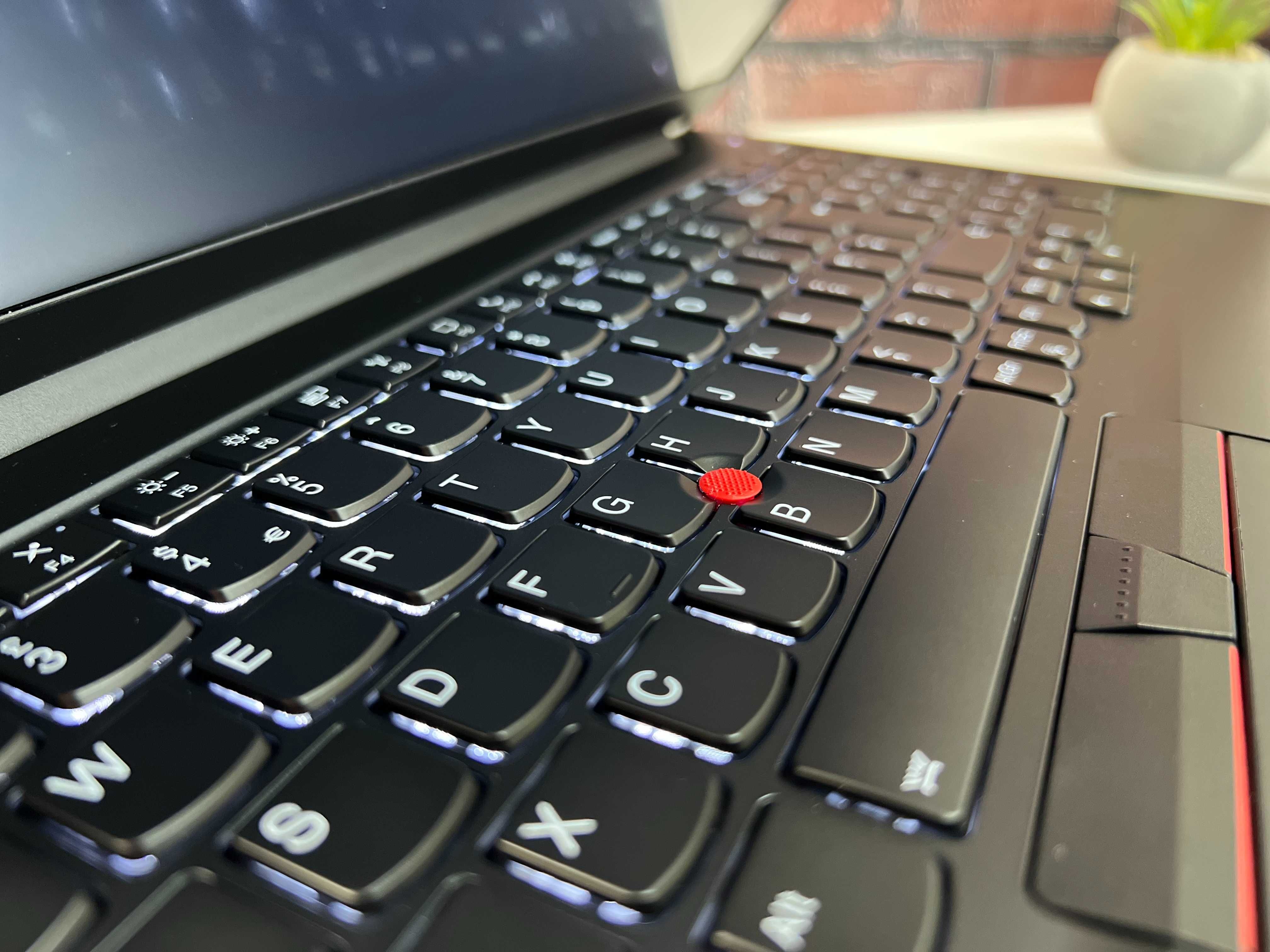 Ноутбук Lenovo ThinkPad E15 G2·i5-1135G7·16GB+SSD256·15.6"IPS·Гарантія