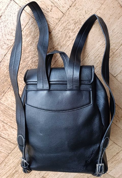 Zara plecak damski elegancki z klipsem ta na sznurkach,czarny