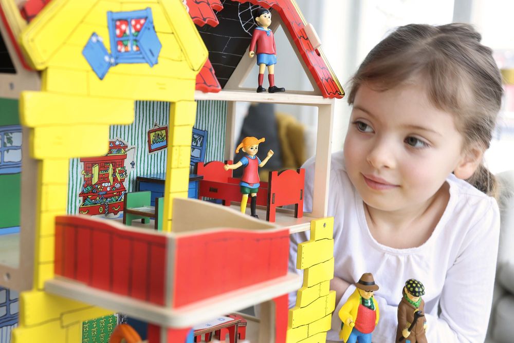 Meble do domku dla lalek sypialnia Pippi Langstrumpf, zestaw