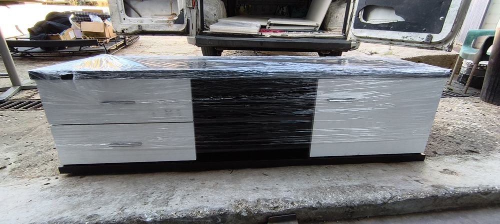 Móvel para tv e multimedia