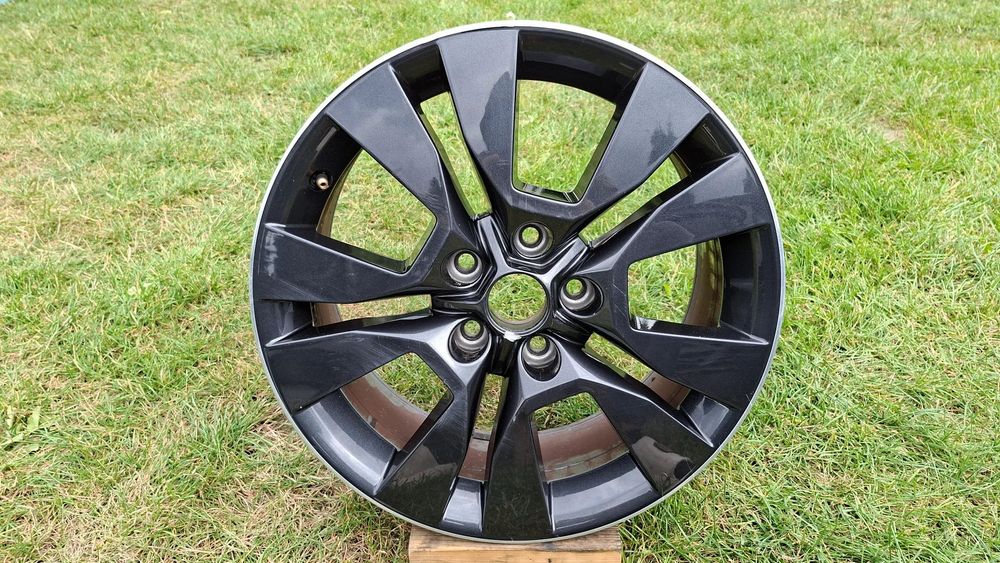 Felga Aluminiowa 17 Skoda Yeti 5x112 ET 45 5L0601025S