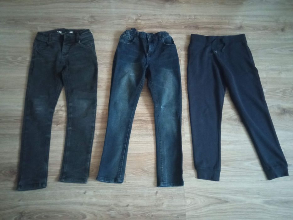 3x dresy  granat i jeansy granat i czarne Rover Island r.140