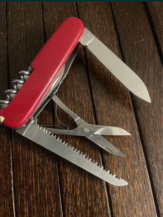 Victorinox Huntsman