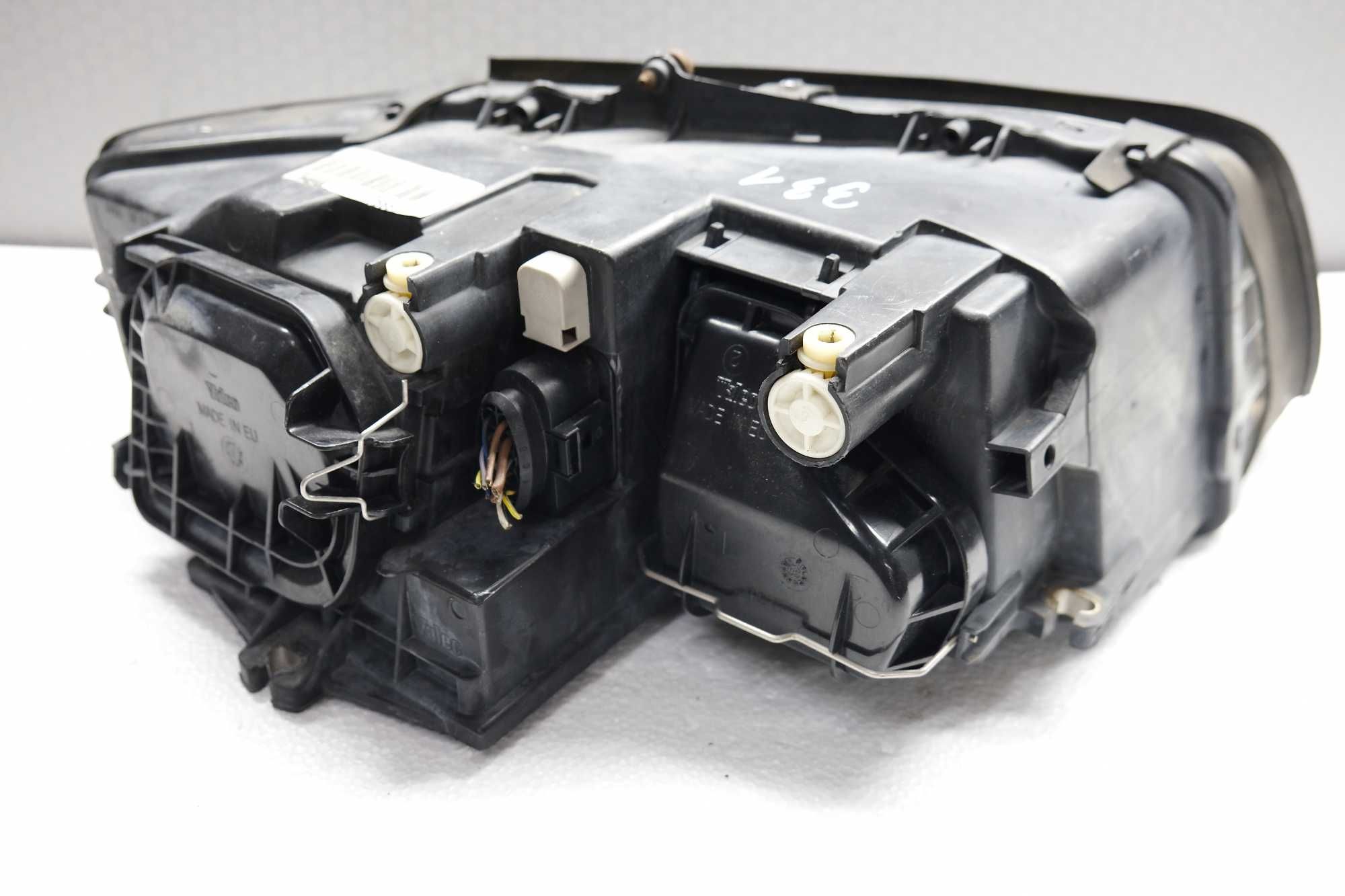 Lampa lewy przód Audi A4 B6