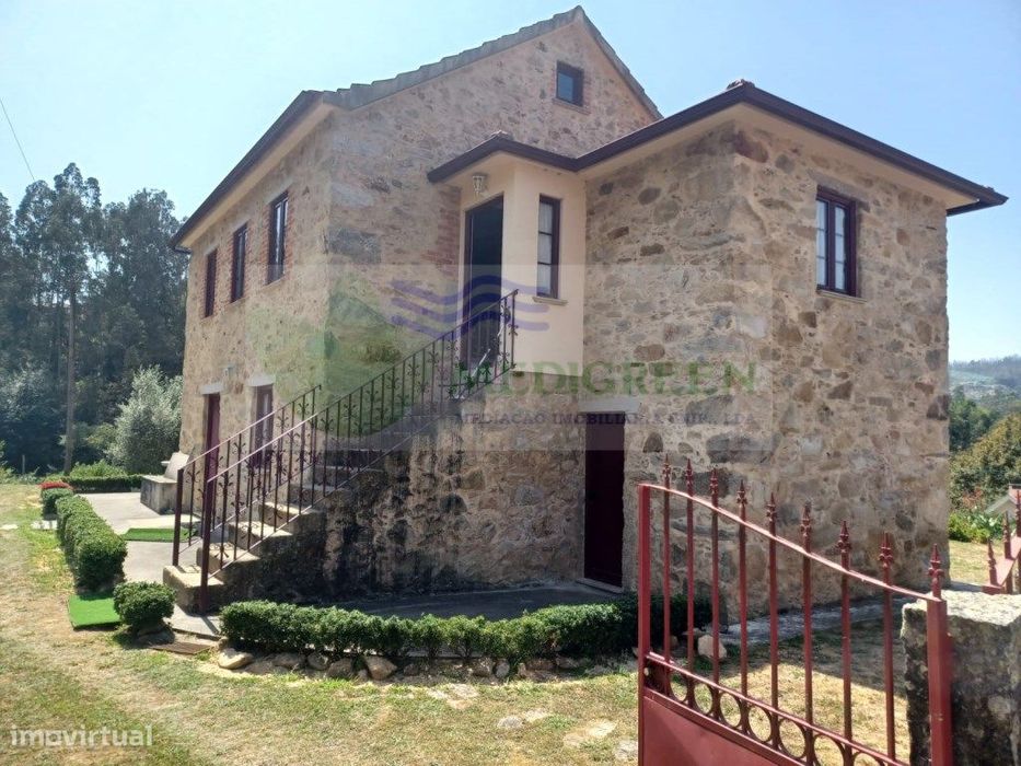 Magnífica Quinta Com Piscina | Paradela