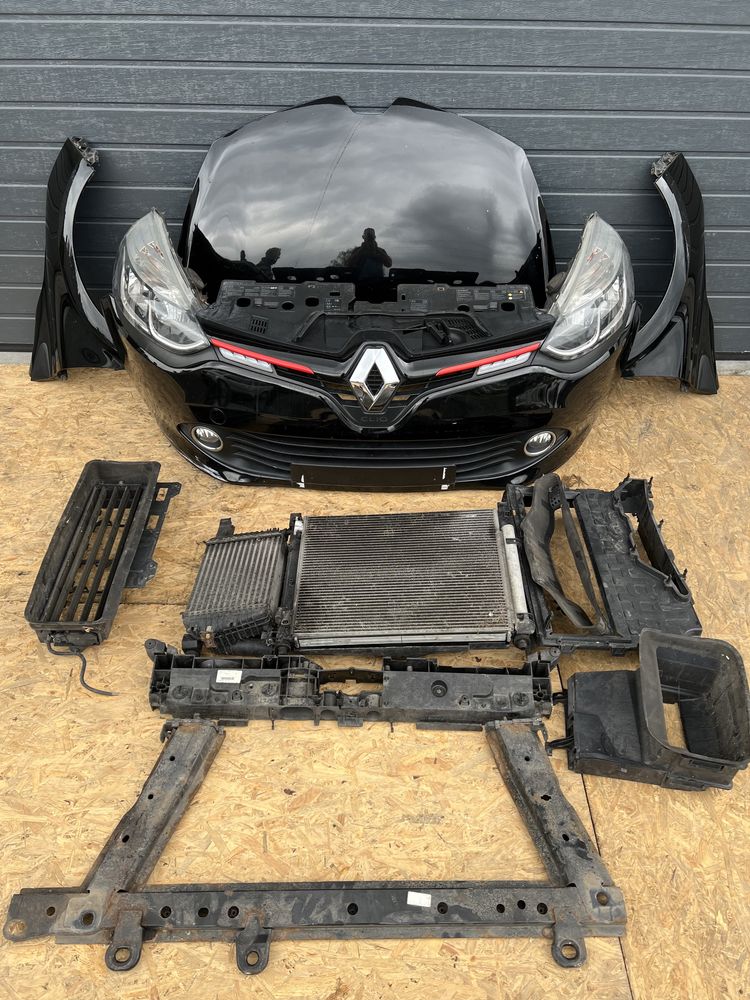 Передний бампер Renault Clio 4 Рейсталинг