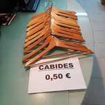 Vendo Cabides de Madeira Ikea