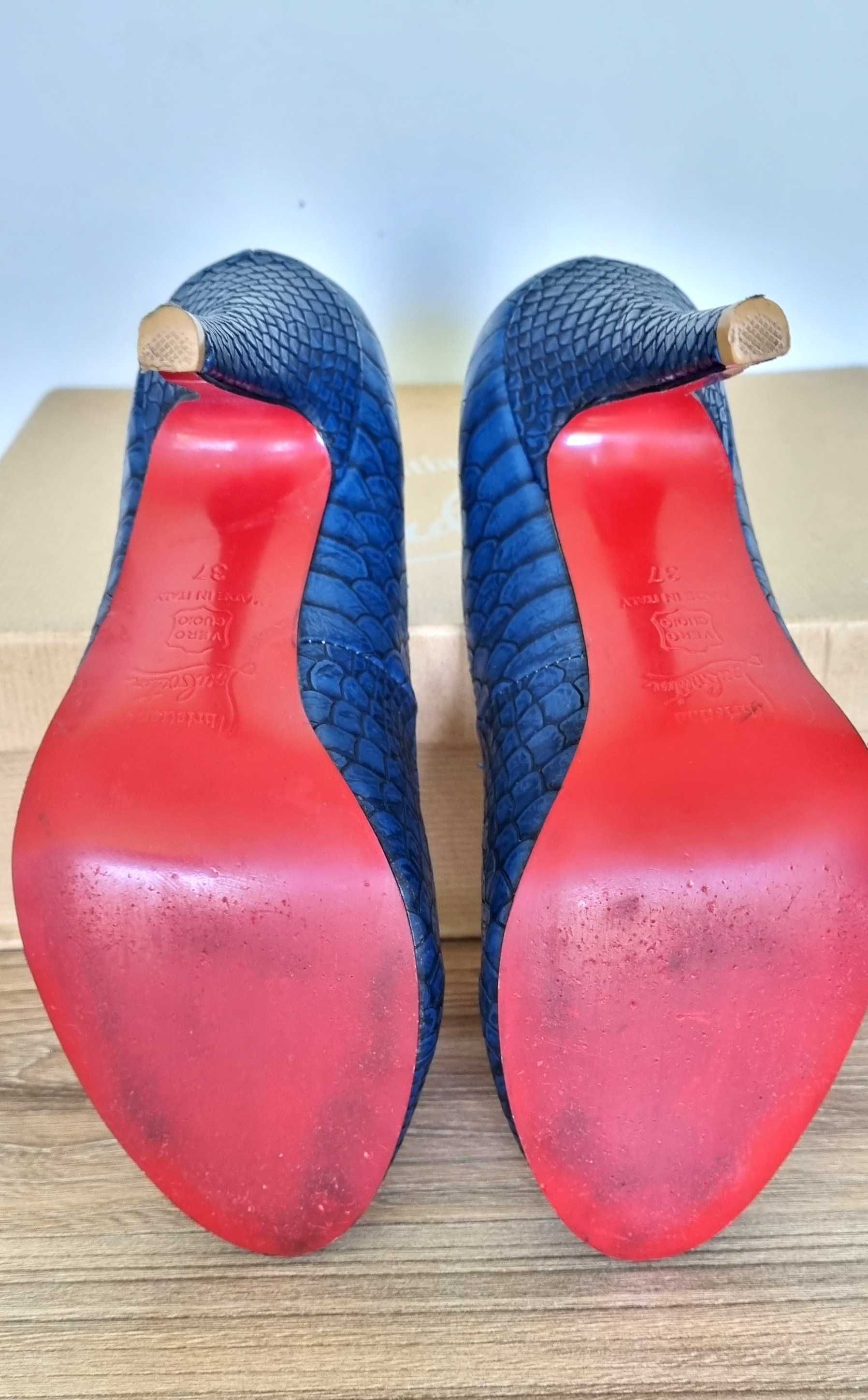 Szpilki Christian LOUBOUTIN - roz. 37