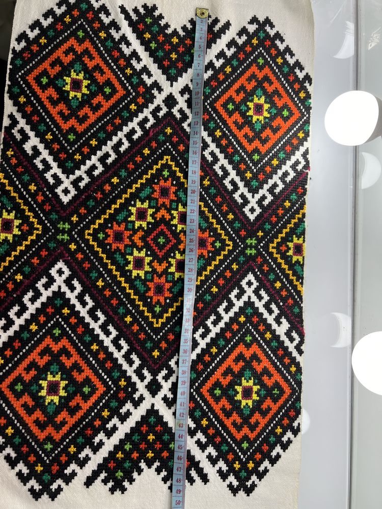 Вишитий рушник на вишиванку