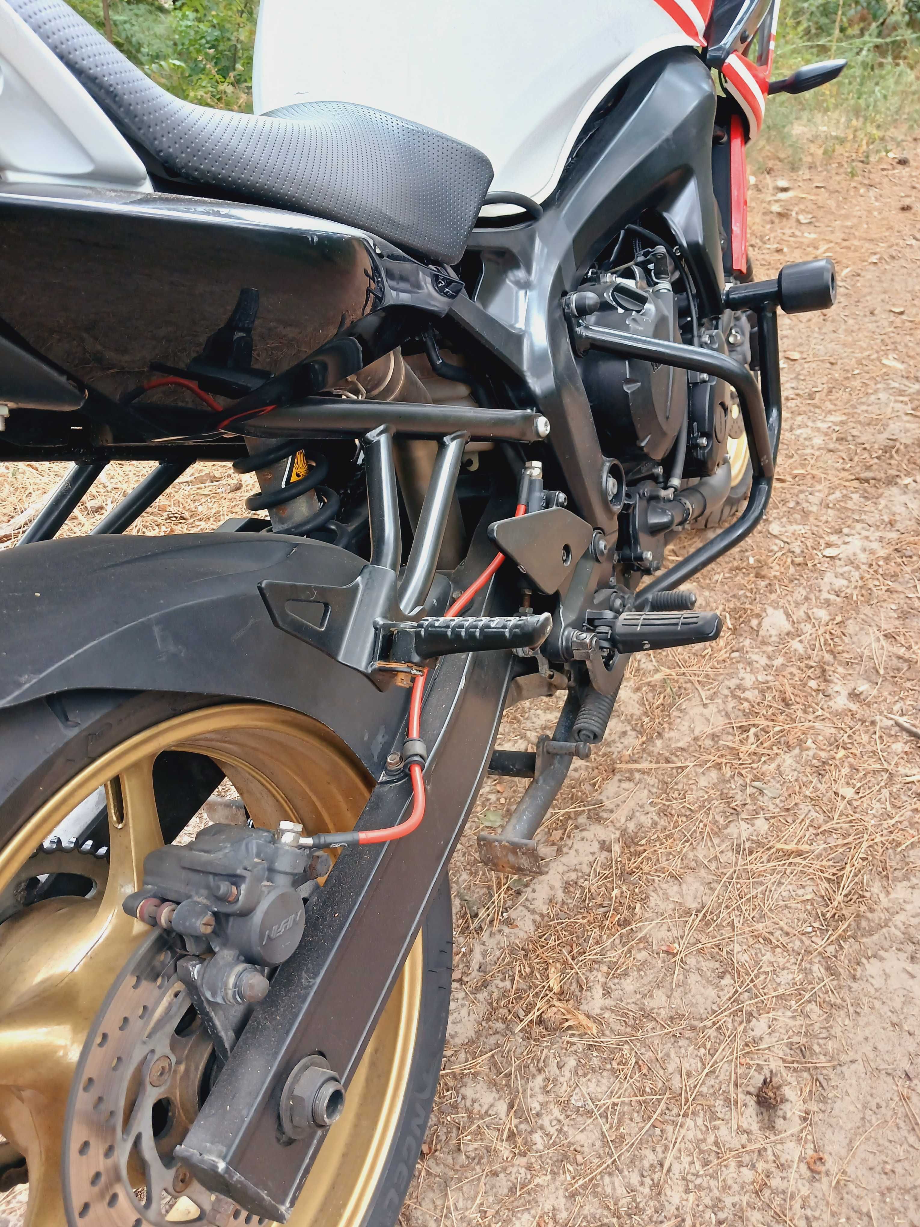 Yamaha fz6s 2004