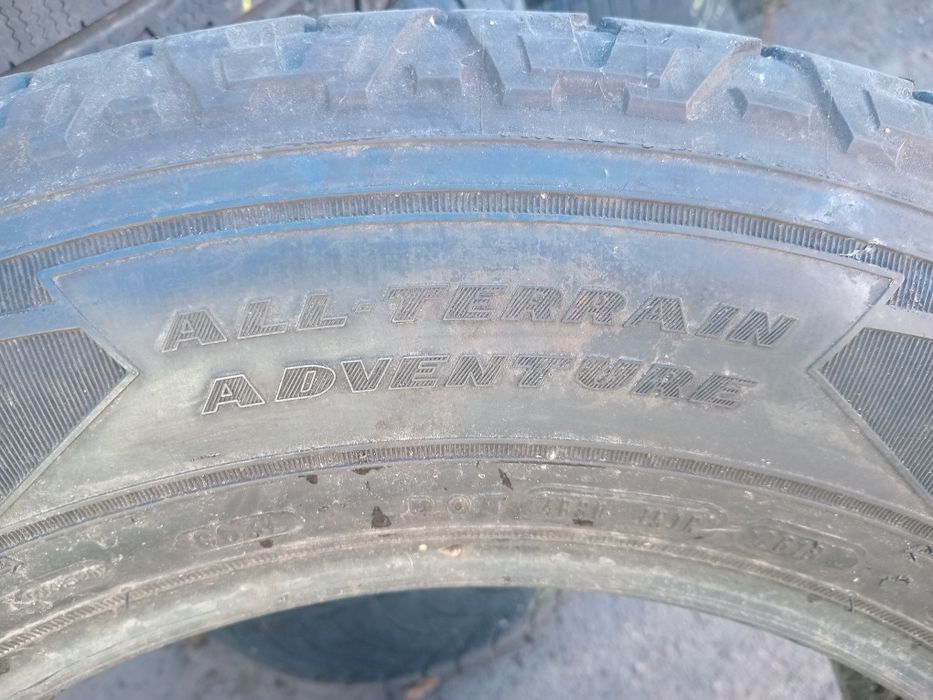 265/60r18 Goodyear Wrangler.