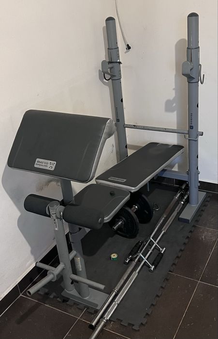 Vendo, pela melhor oferta, material usado de ginasio.