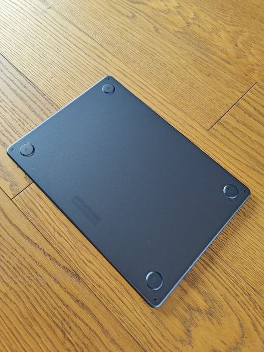 Macbook Air M2, 16 GB, 512 SSD, Midnight