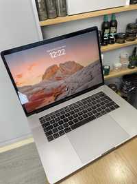 Macbook Pro apple