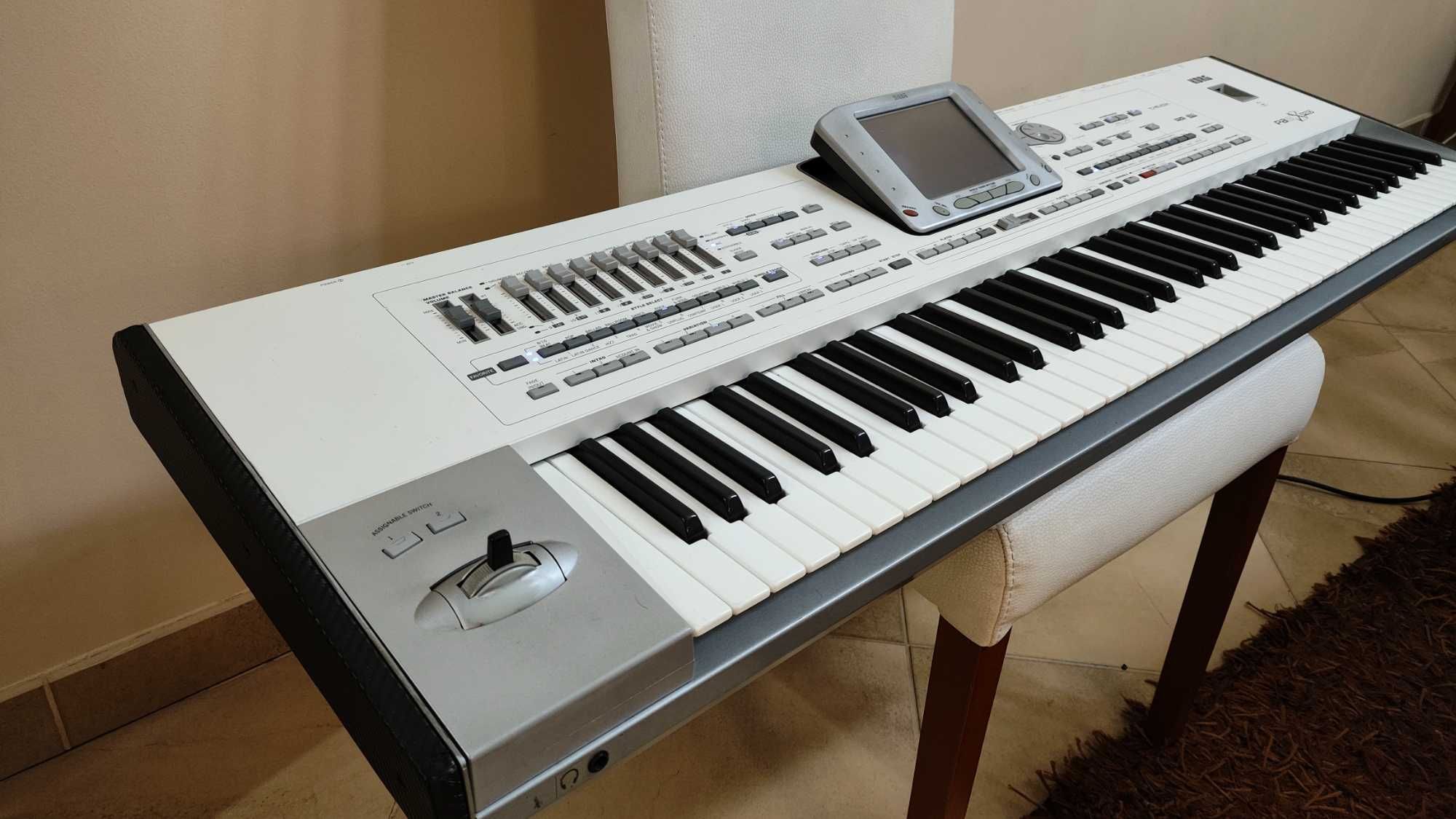 Korg PA2xPro em excelente estado