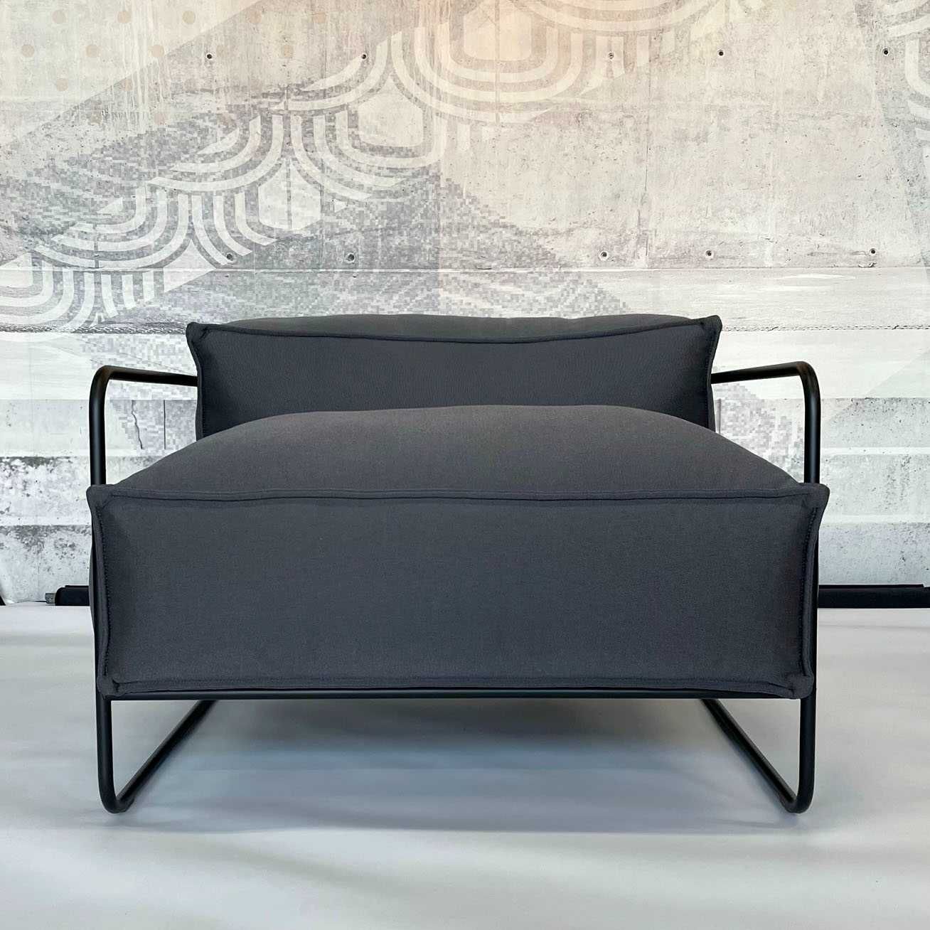 Fotel w stylu Bauhaus, Loft - powystawowy