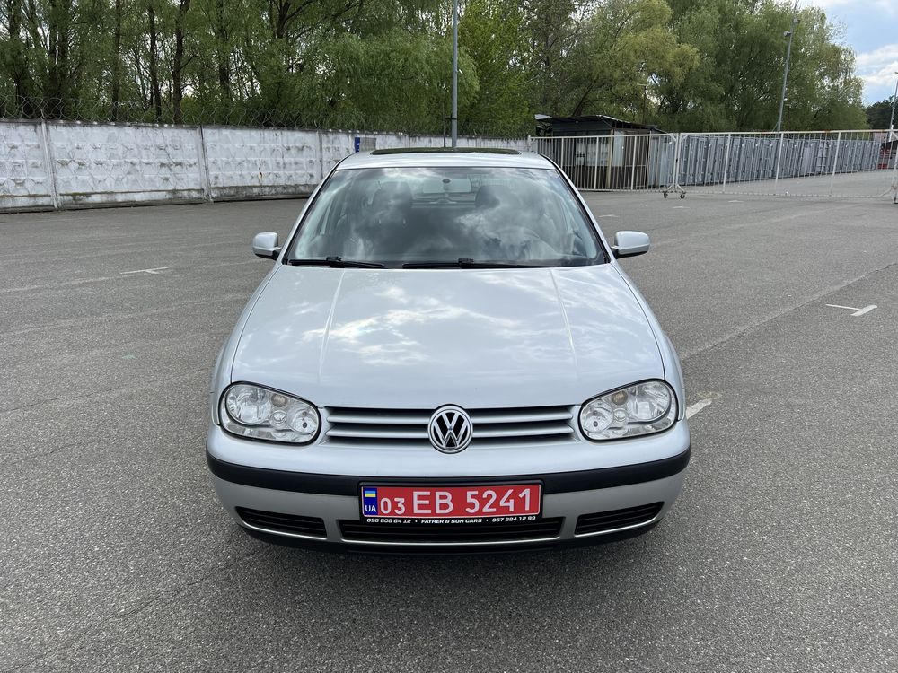 Volkswagen Golf 4