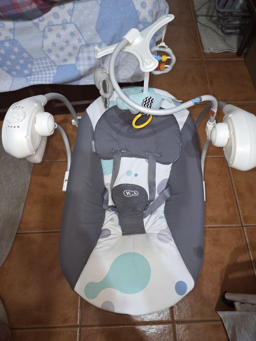 Espreguiçadeira-Baloiço KINDERKRAFT Swingee (58 x 55 x 70