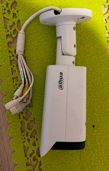 Dwie kamery Dahua IPC-HFW3541T 5mpx