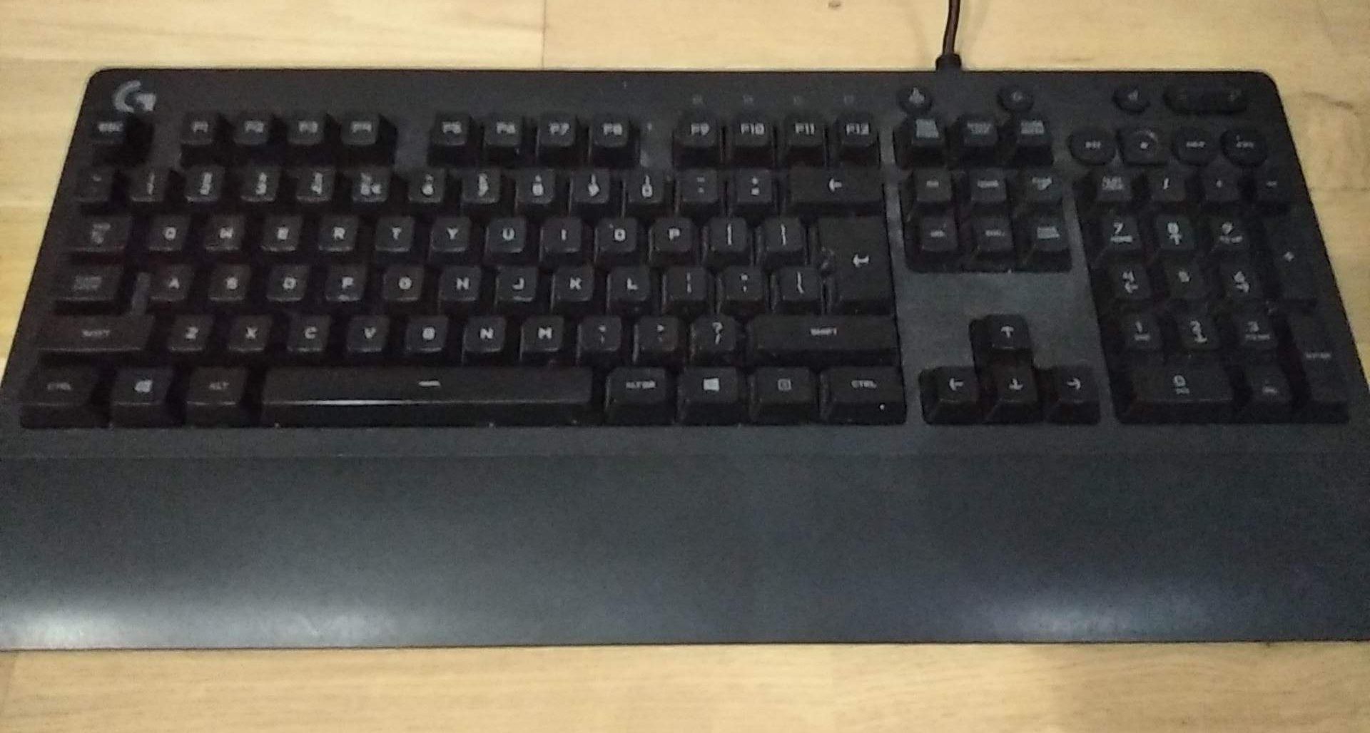 Klawiatura Logitech G213