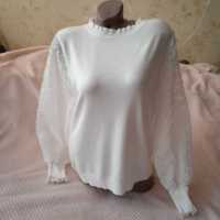 Гламурний светр з мереживними рукавами ,sioni. італія, великий розмір.
