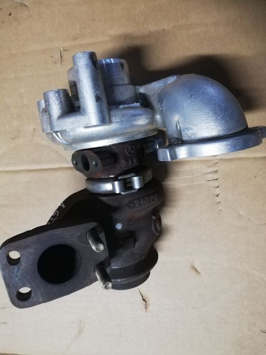 Turbosprężarka turbina Peugeot Citroen Ford 1.4 hdi tdci 1.6 hdi tdci