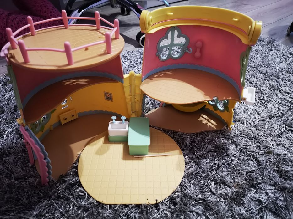 Domek dla lalek rozkładany