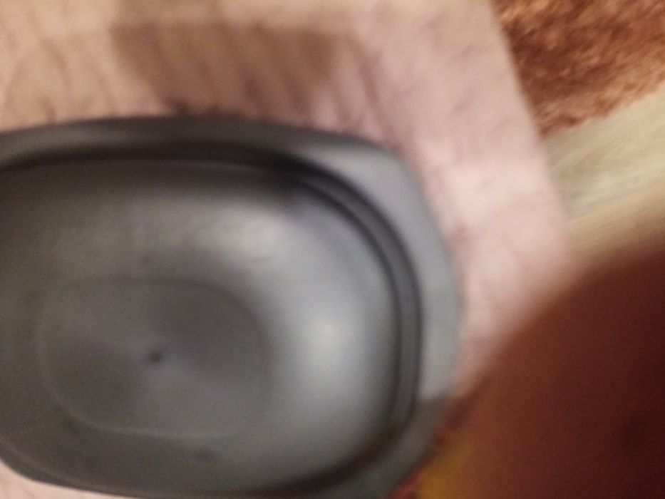 Vendo caixa tapuer nova cinza grande, vejam.