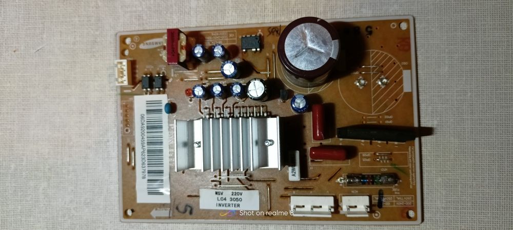 INVERTER LQ4 200V z lodówki Samsunga RB29HSR2DSA