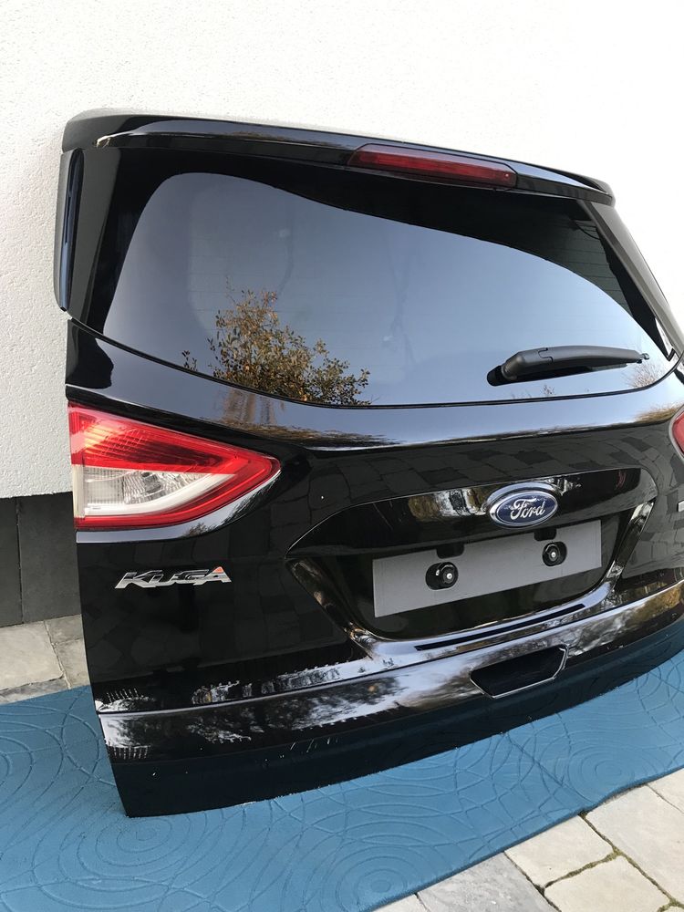 Ford Escape Kuga ,кришка багажника дверь ляда в зборе в наличии