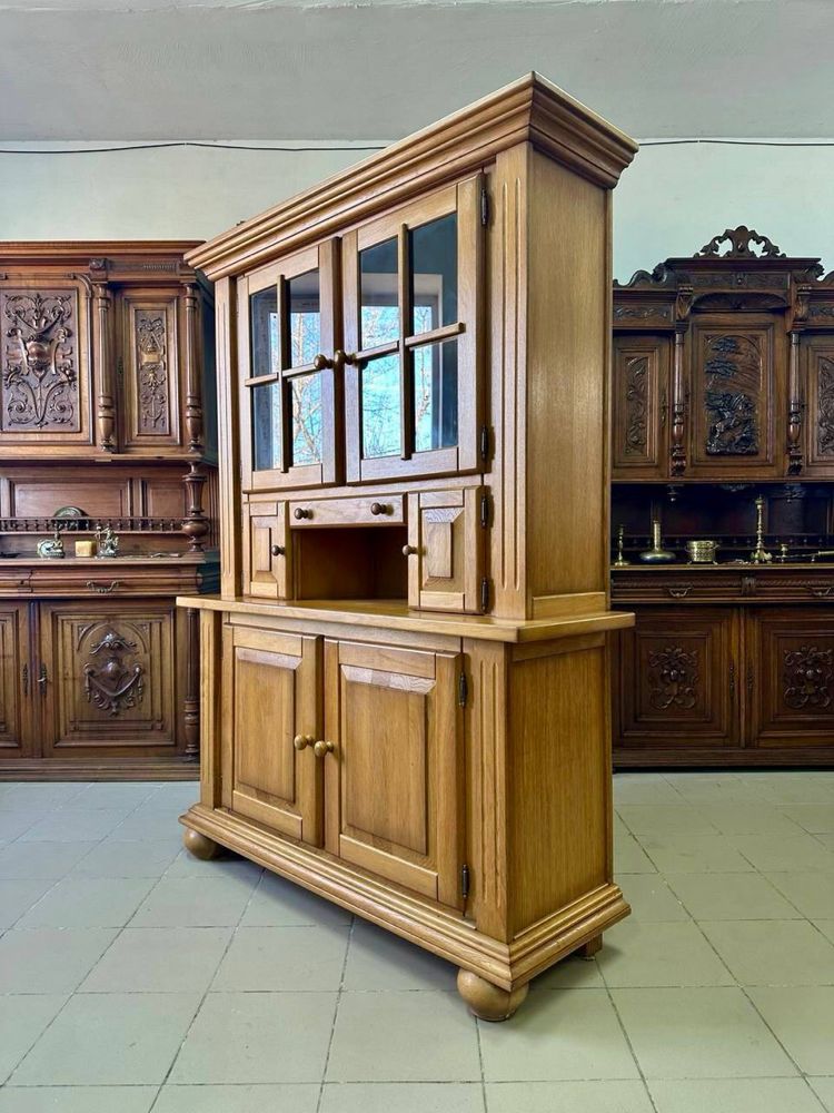 Вітрина сервант дерево витрина дуб 3227