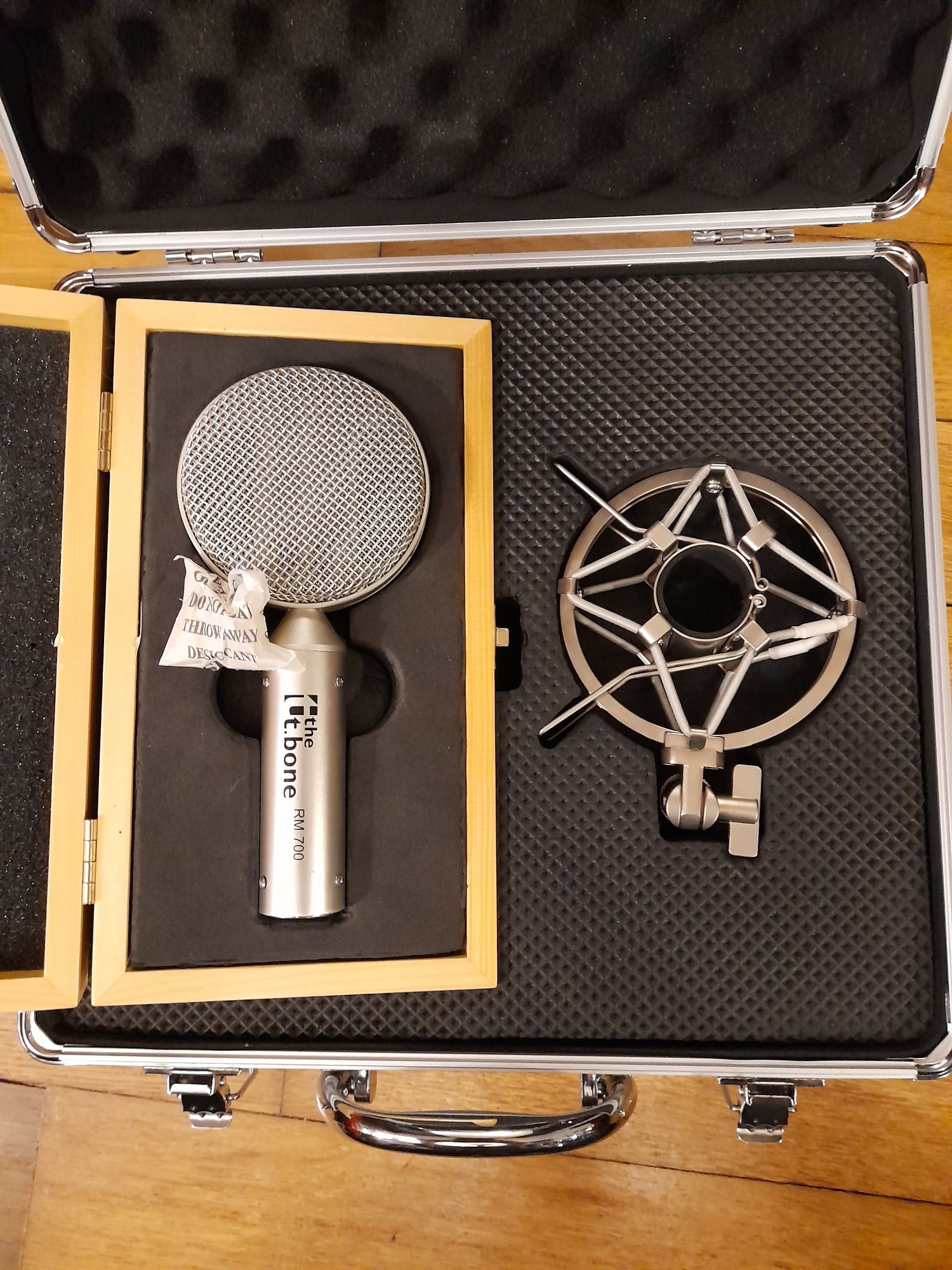 Mikrofon wstęgowy t.bone RM 700