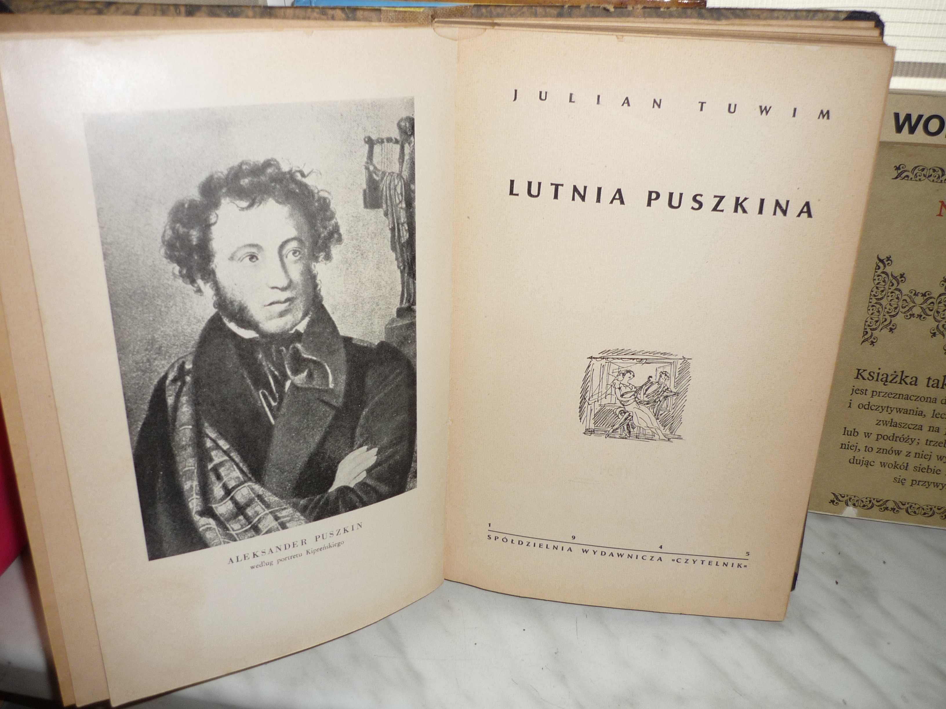 Lutnia Puszkina , Julian Tuwim.