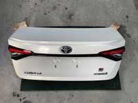 Кришка багажника Toyota Corolla E21 ШРОТ крышка багажника Разборка