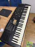 Keyboard Roland E-14 sprawny
