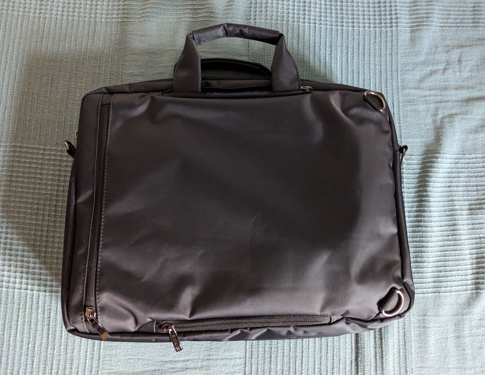 Rivacase Central 8290 16" torba-plecak na laptopa