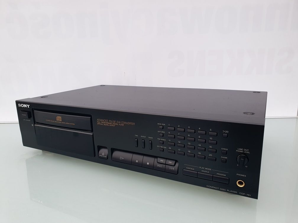 Odtwarzacz CD SONY CDP-761/ Regulowane OUT / CYFRA OPTYK