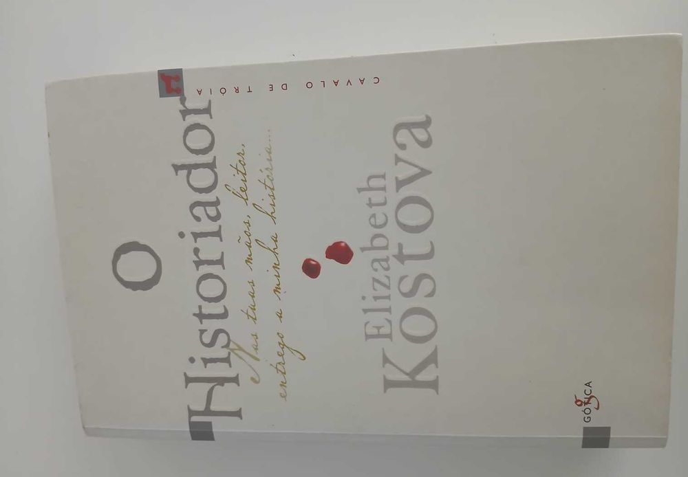 Livro " O Historiador " de Elizabeth Kostova