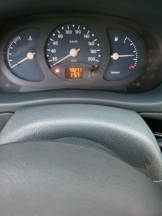 Сімейний або для роботи автомобіль